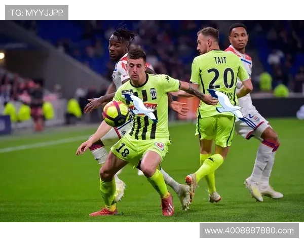 法甲球队最新动态解析：俱乐部关系演变与赛季前景分析